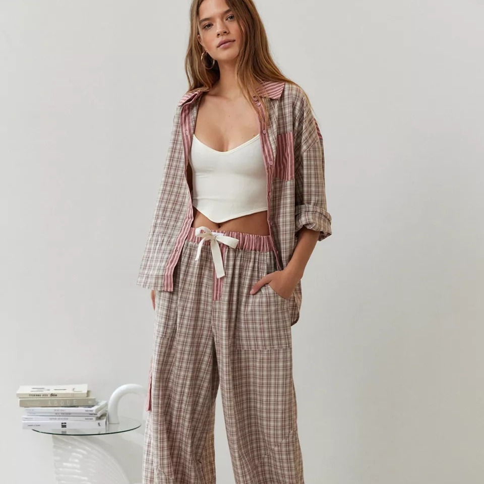 Stripe Plaid Patchwork Blouse  - đánh giá và giá Home Office 2024