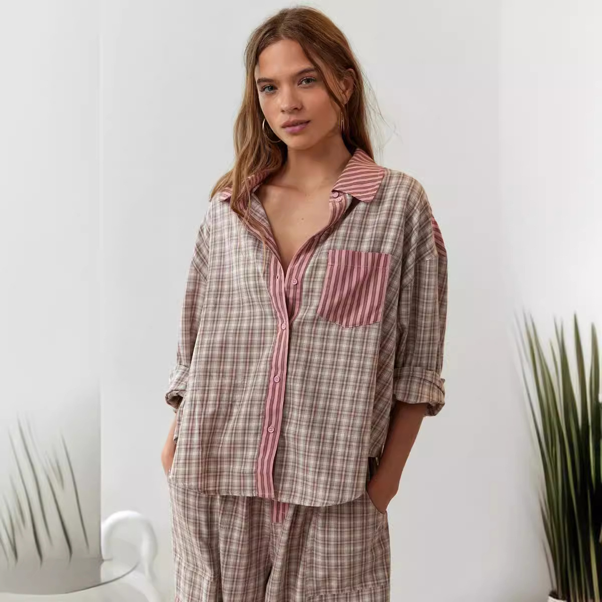 Stripe Plaid Patchwork Blouse  - đánh giá và giá Home Office 2024